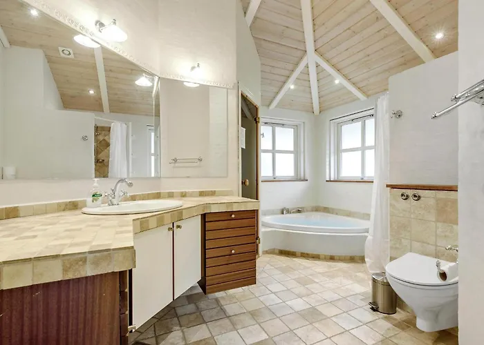 Feriehus In With Sauna Ebeltoft