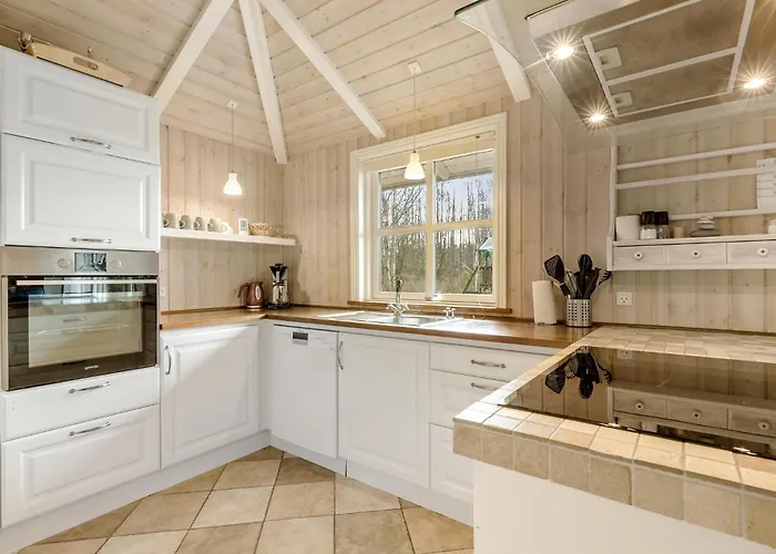 Feriehus In With Sauna Ebeltoft